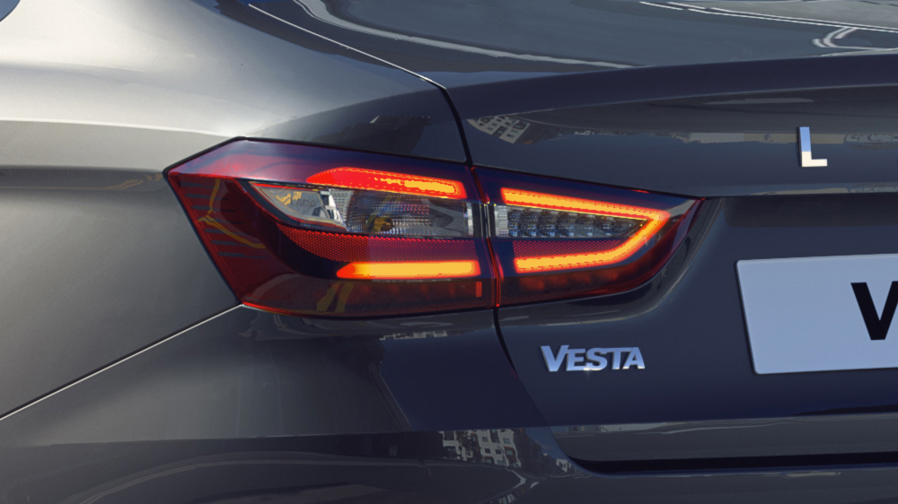 Оптика Lada Vesta в рестайлинге