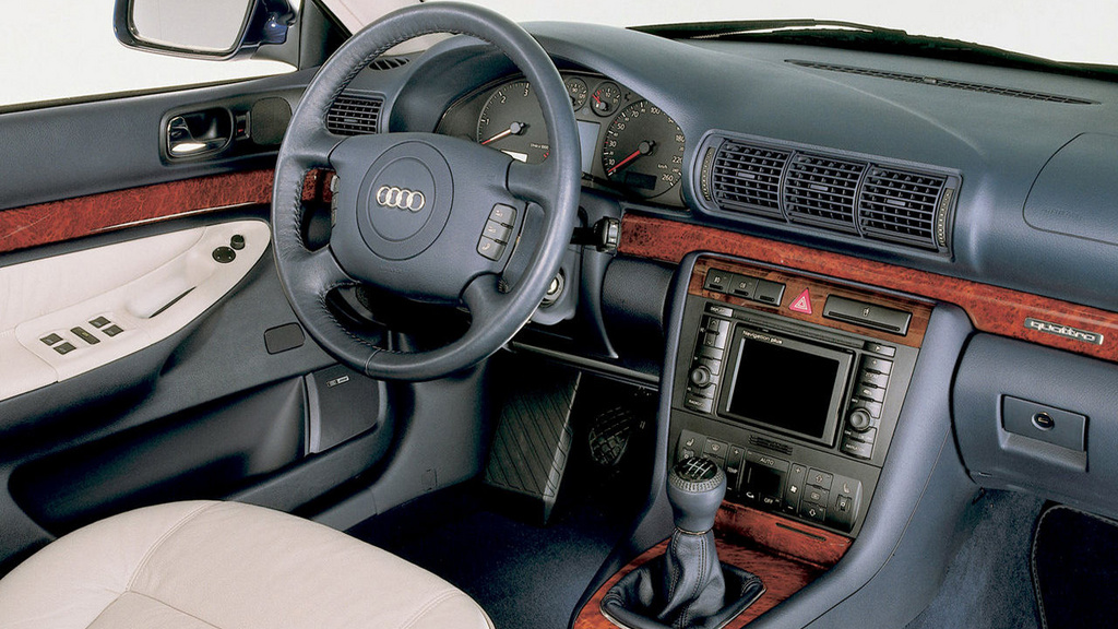 Салон Audi A4 B5 - второй рестайлинг