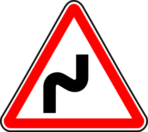 Знак 1.12.1. Опасные повороты (с первым поворотом направо)
